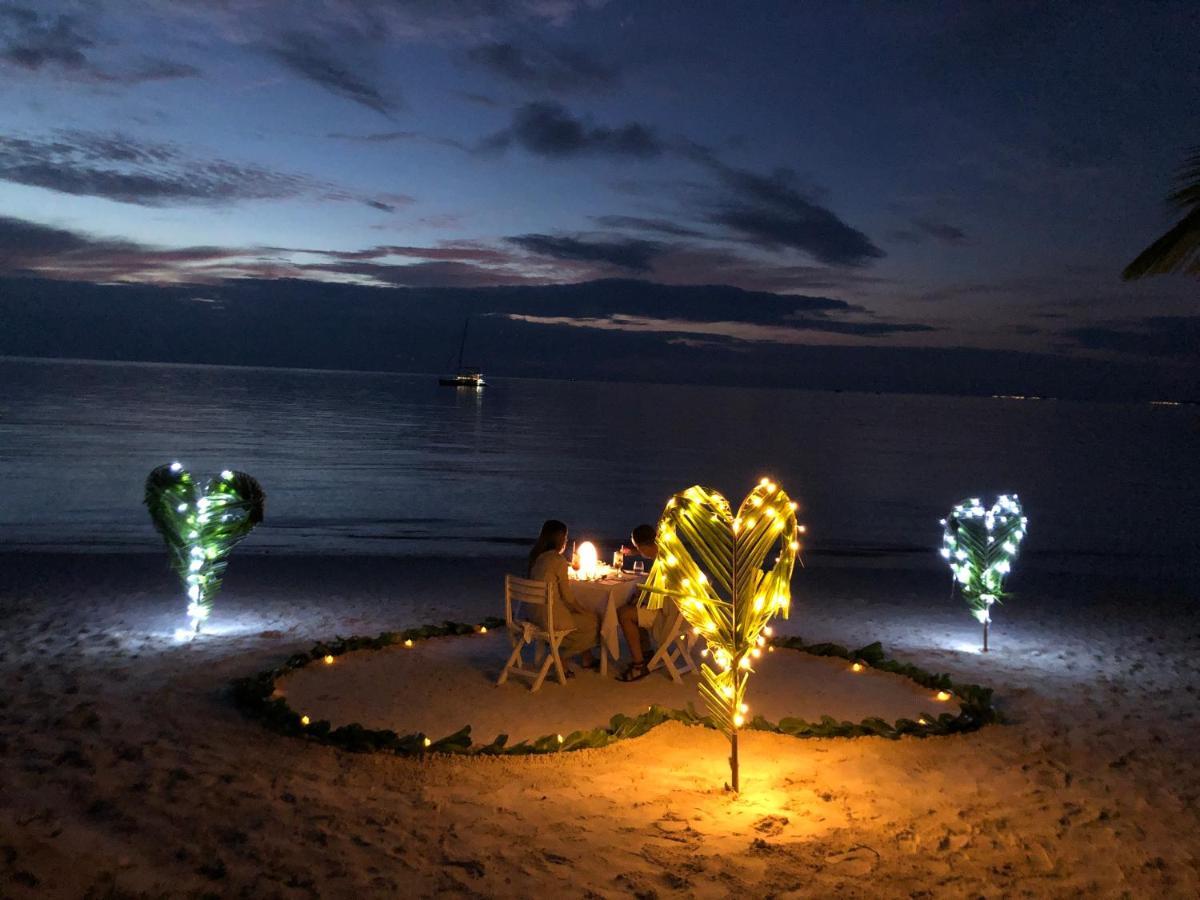 Sunrise By White Sand Dhigurah Dhigurah  Exterior foto